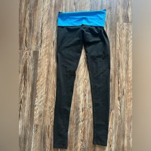 Victoria’s Secret leggings